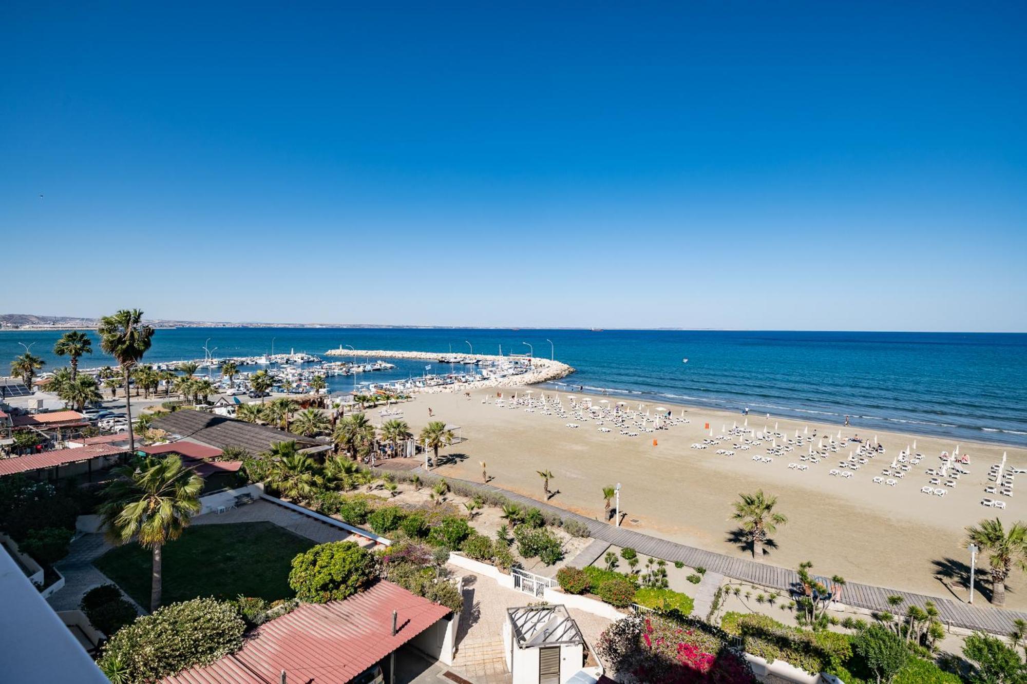 Lazuli Beachfront Sea View Ap144 Lárnaca Exterior foto